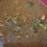 カレーの残りでほうれん草のチーズカレー